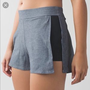 Lululemon &Go On The Go Short, Grey, Sz 4